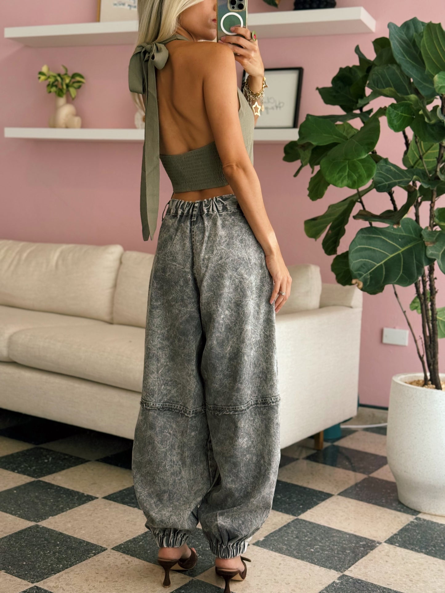 Embroidered Detail Jogger Jeans