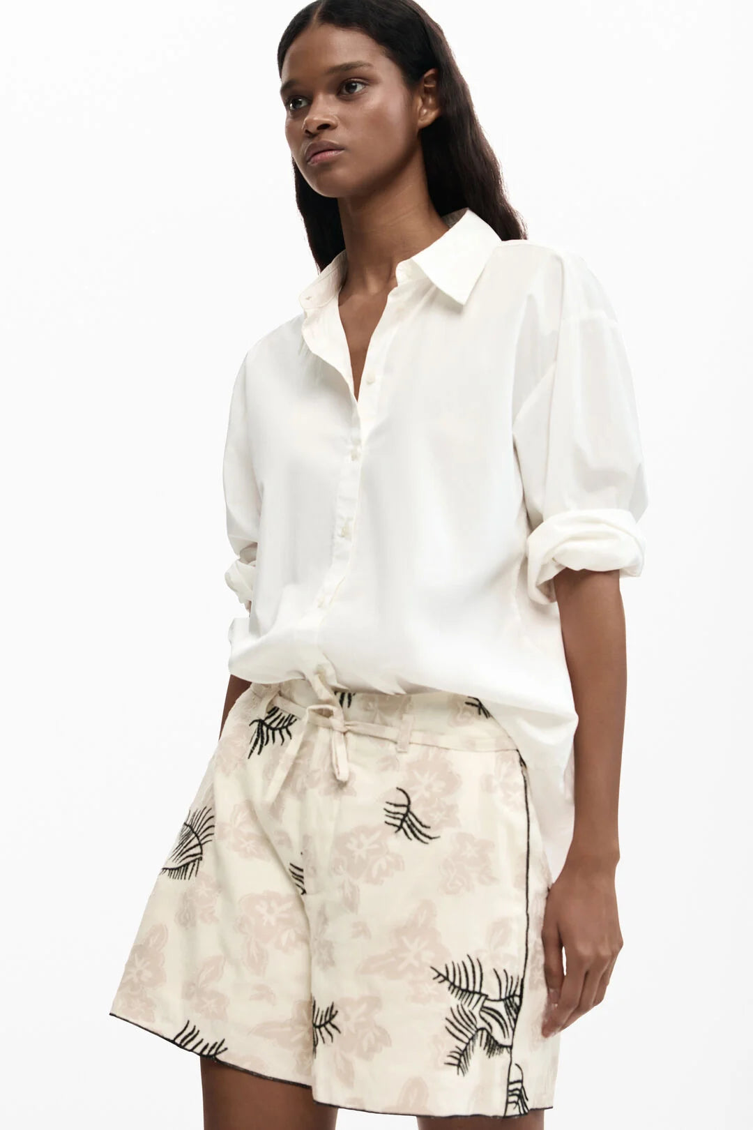 Flowy Embroidered Shorts - Desigual