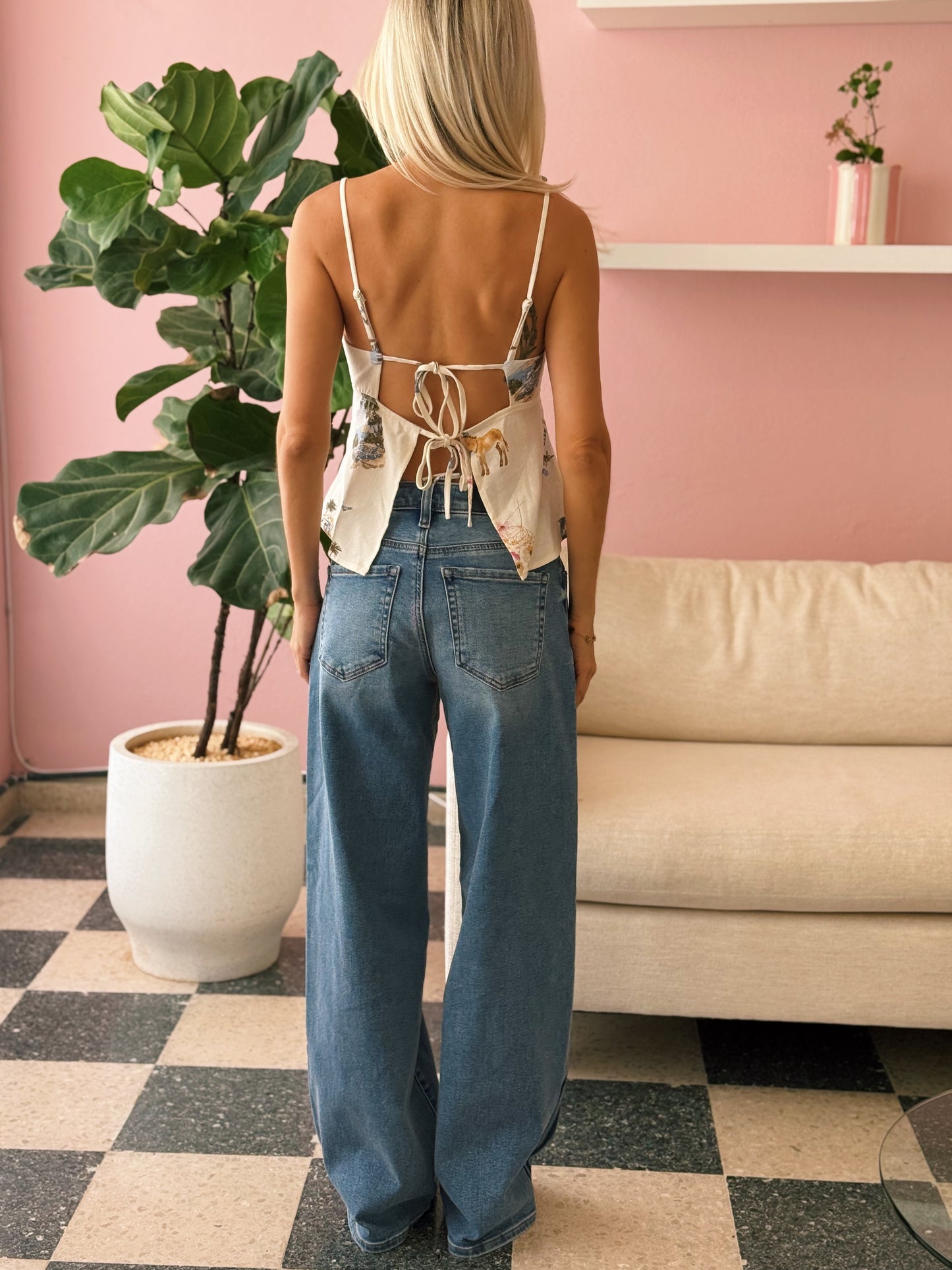 Wide Leg Jeans Side Stripe Detail