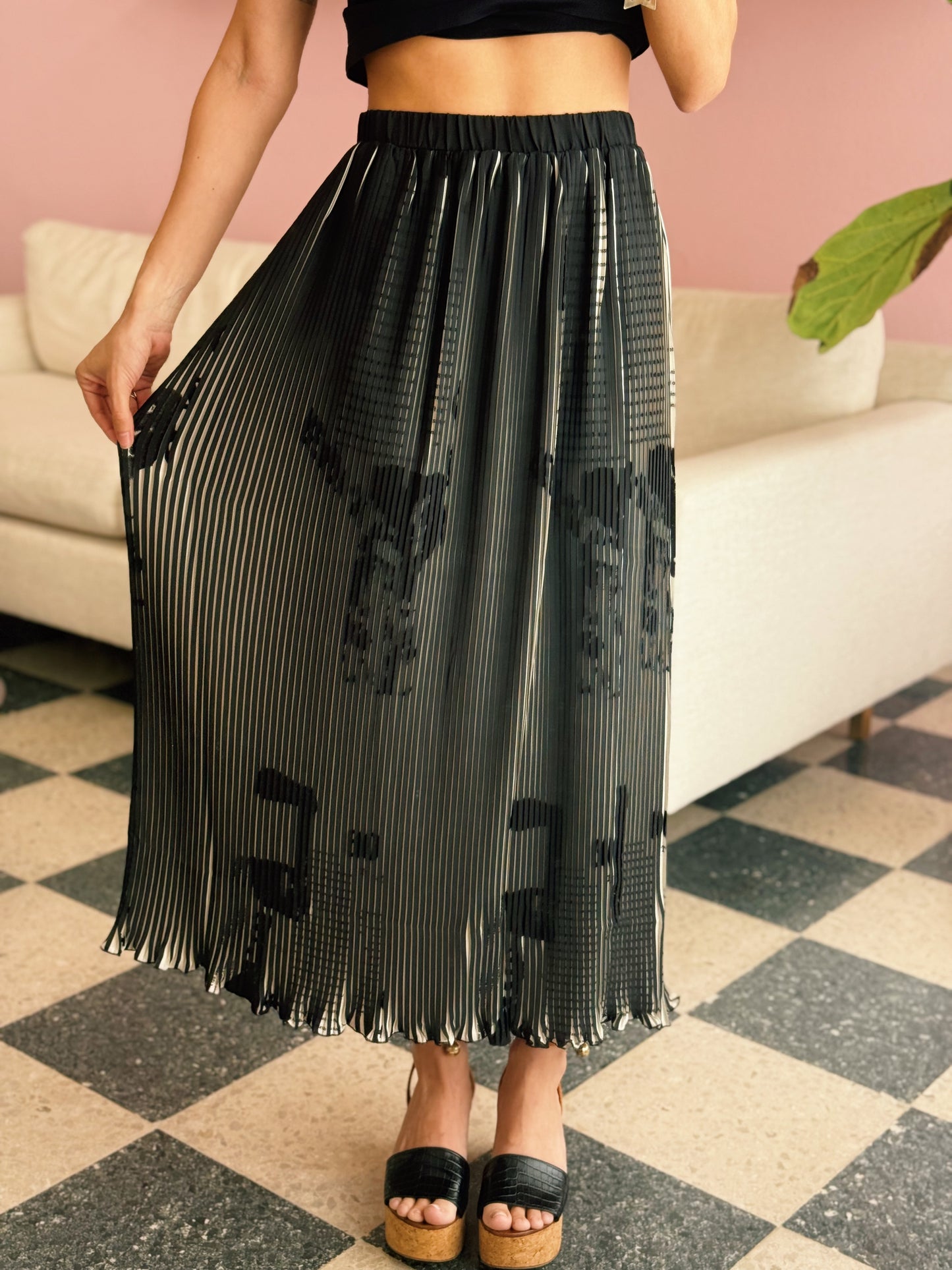 Black Pleated Skirt - Desigual