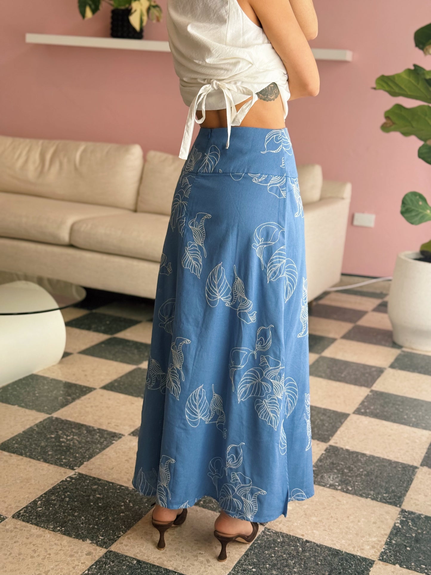 Calla Lily Linen Skirt - Dress To