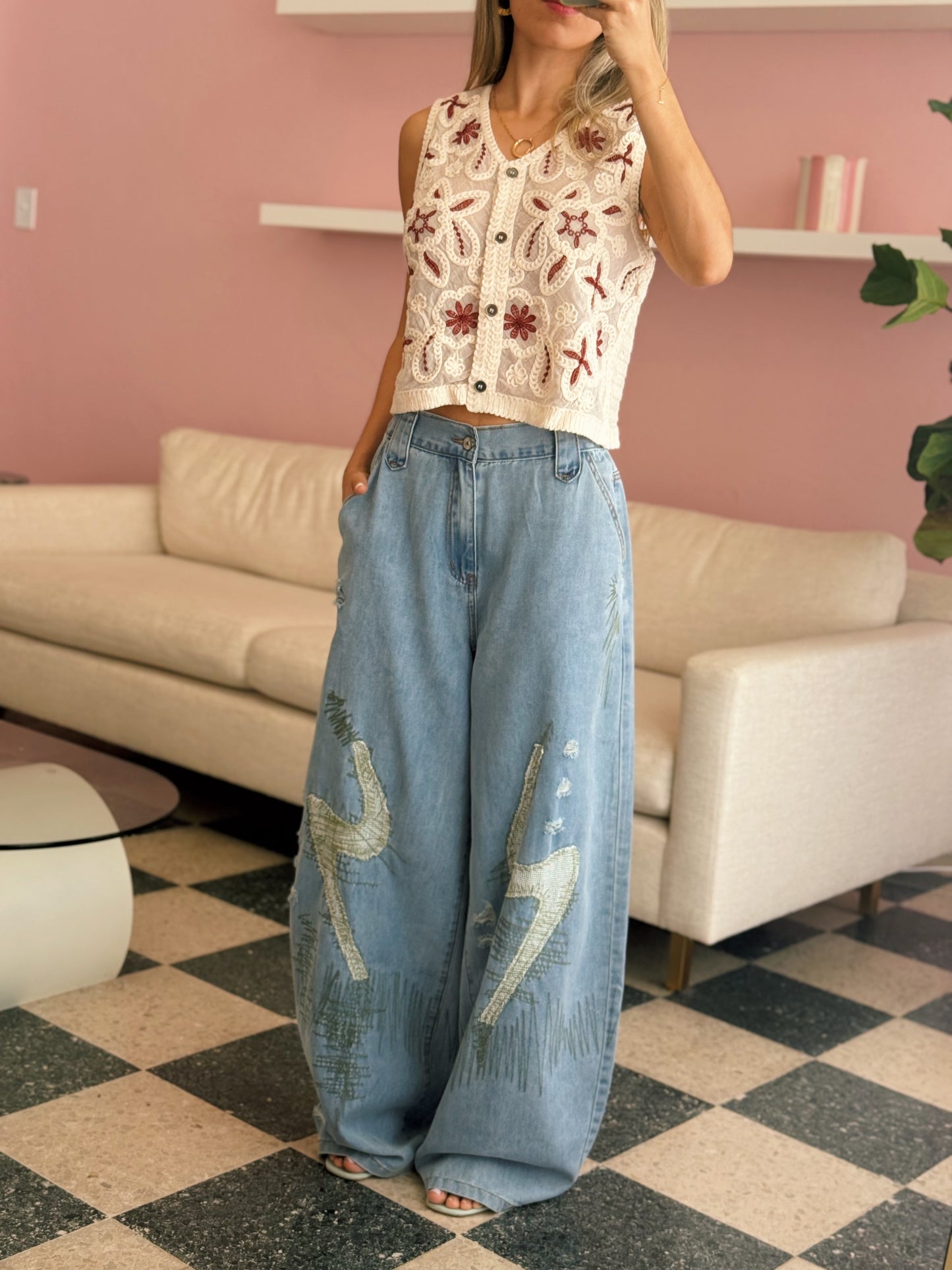 PRE ORDER (final sale/read description) One Size Burgundy Details Top