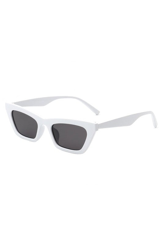 Retro Slim - White